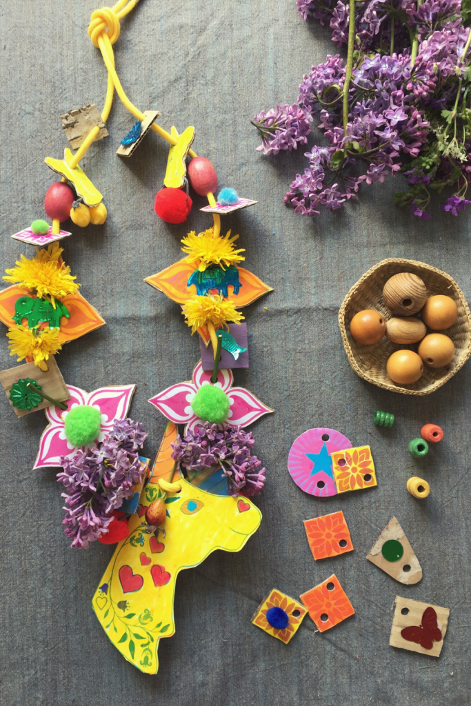 unicorn junk jewellery made by kids from recycled cardbaord and nature + free unicorn printable
